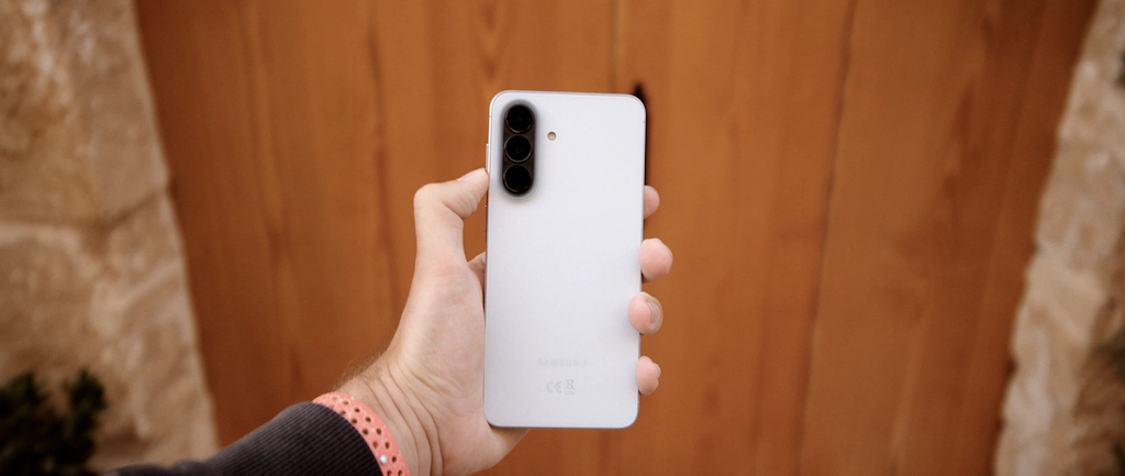 Samsung Galaxy A57: recepta na święty spokój